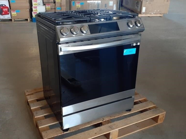 Samsung 30" Slide-In Smart Gas Range photo